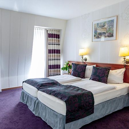 Hotel Germania โคเคห์ม ภายนอก รูปภาพ