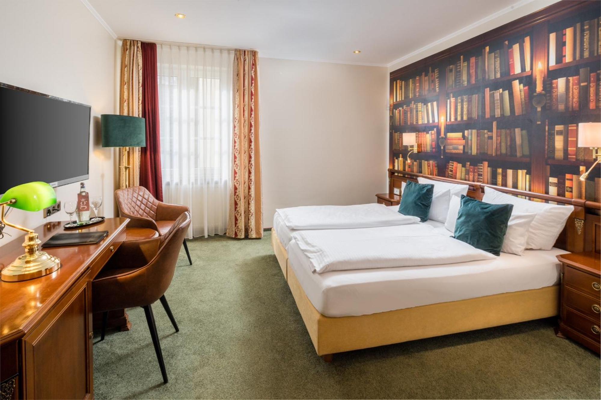 Hotel Germania โคเคห์ม ภายนอก รูปภาพ