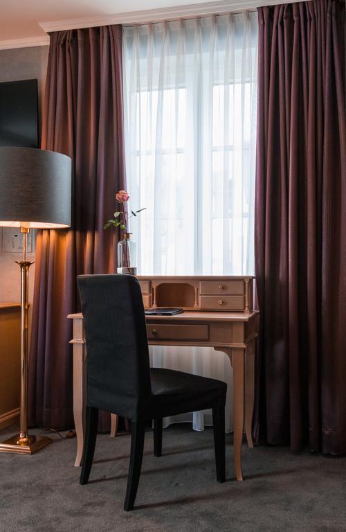 Hotel Germania โคเคห์ม ภายนอก รูปภาพ
