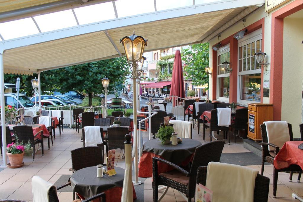 Hotel Germania โคเคห์ม ภายนอก รูปภาพ